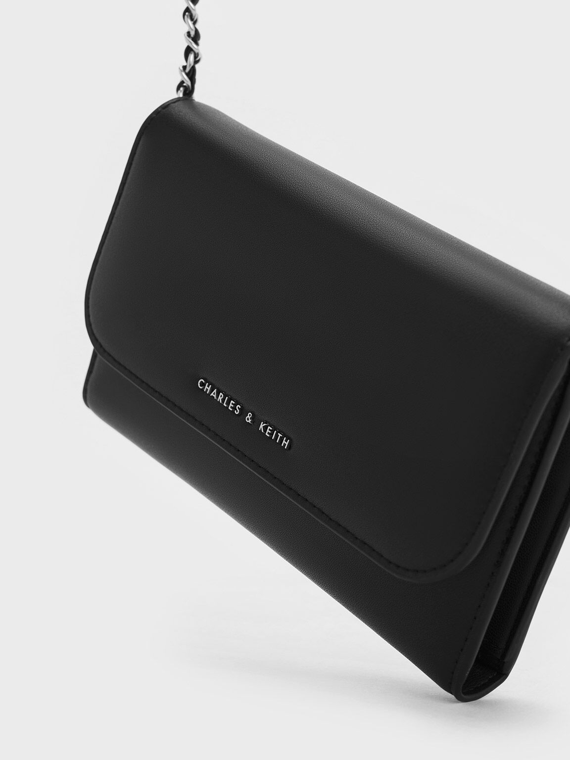 Noir Magnetic Front Flap Long Wallet CHARLES KEITH SA