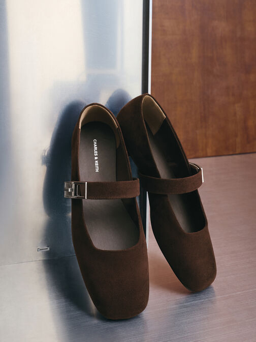 حذاء ماري جين فلات لاندو شمواه صناعي بمشبك, بني محبّب غامق, hi-res