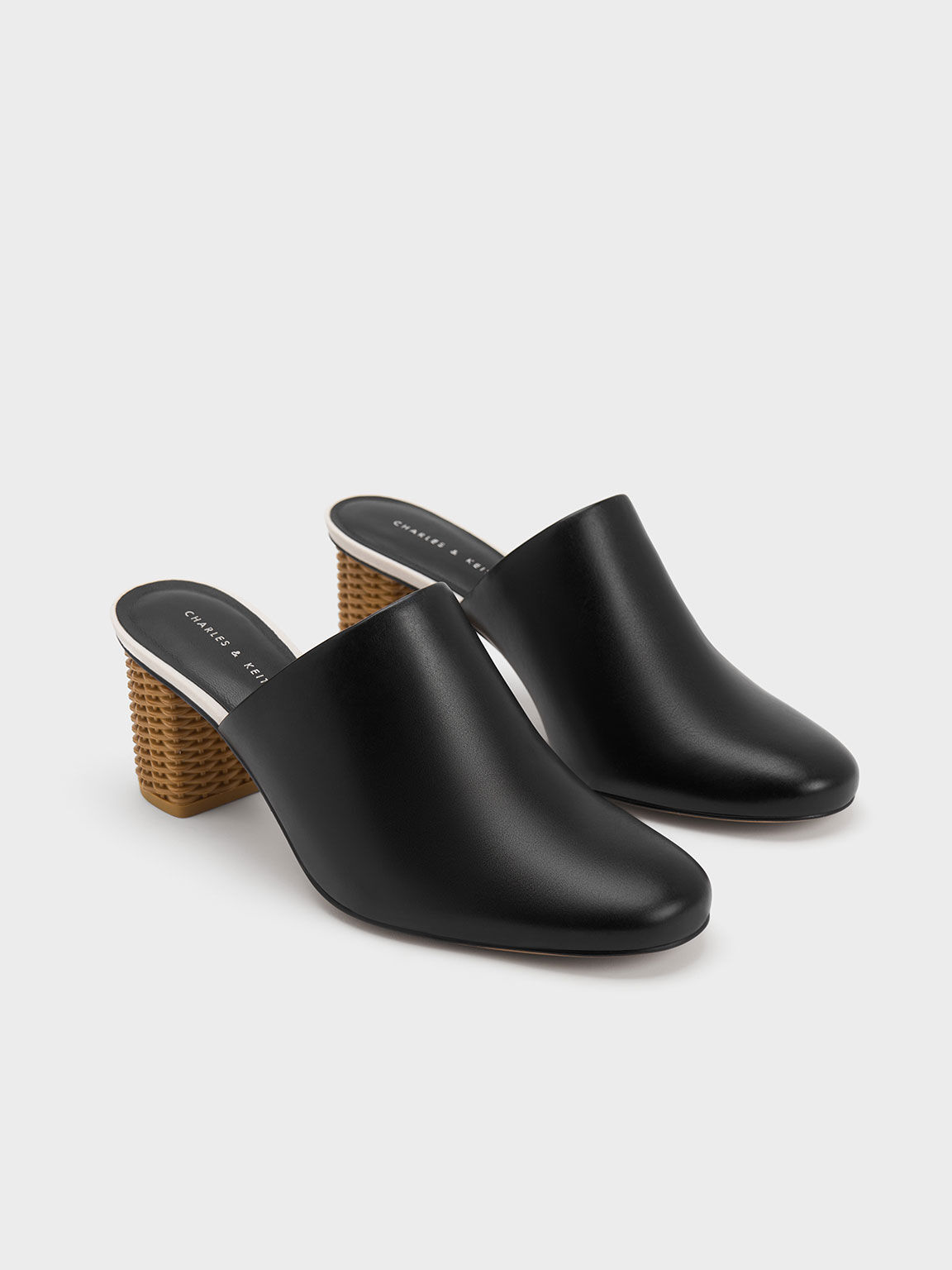 Closed toe mules shop with block heel