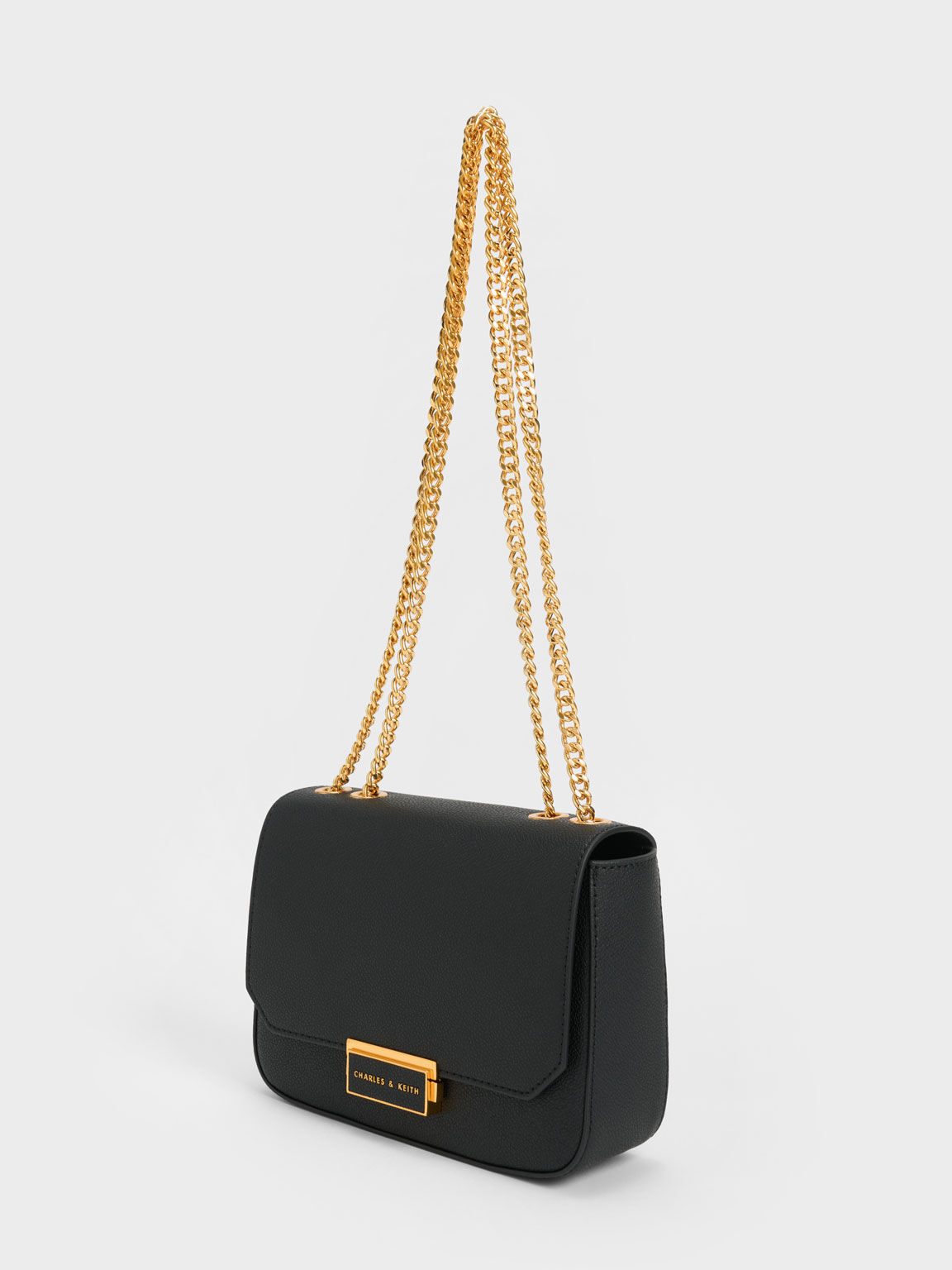 Black Push Lock Chain Handle Bag CHARLES KEITH SA