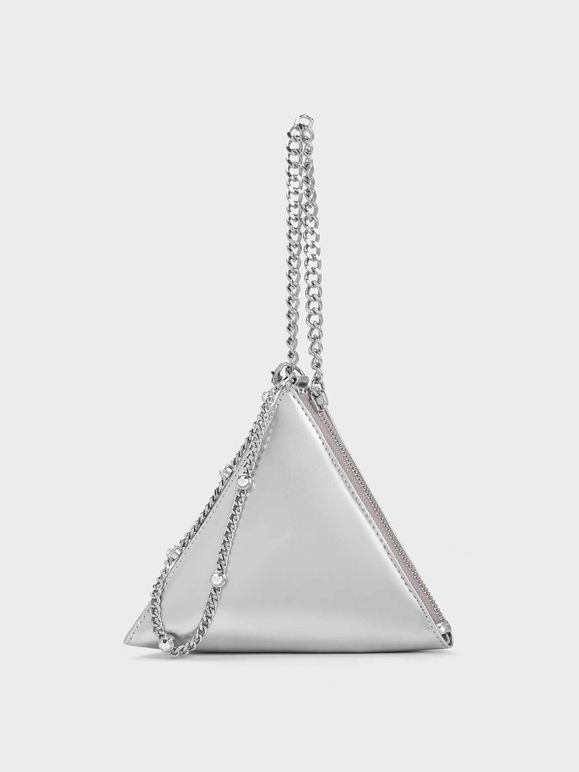 Pyramid clutch shop