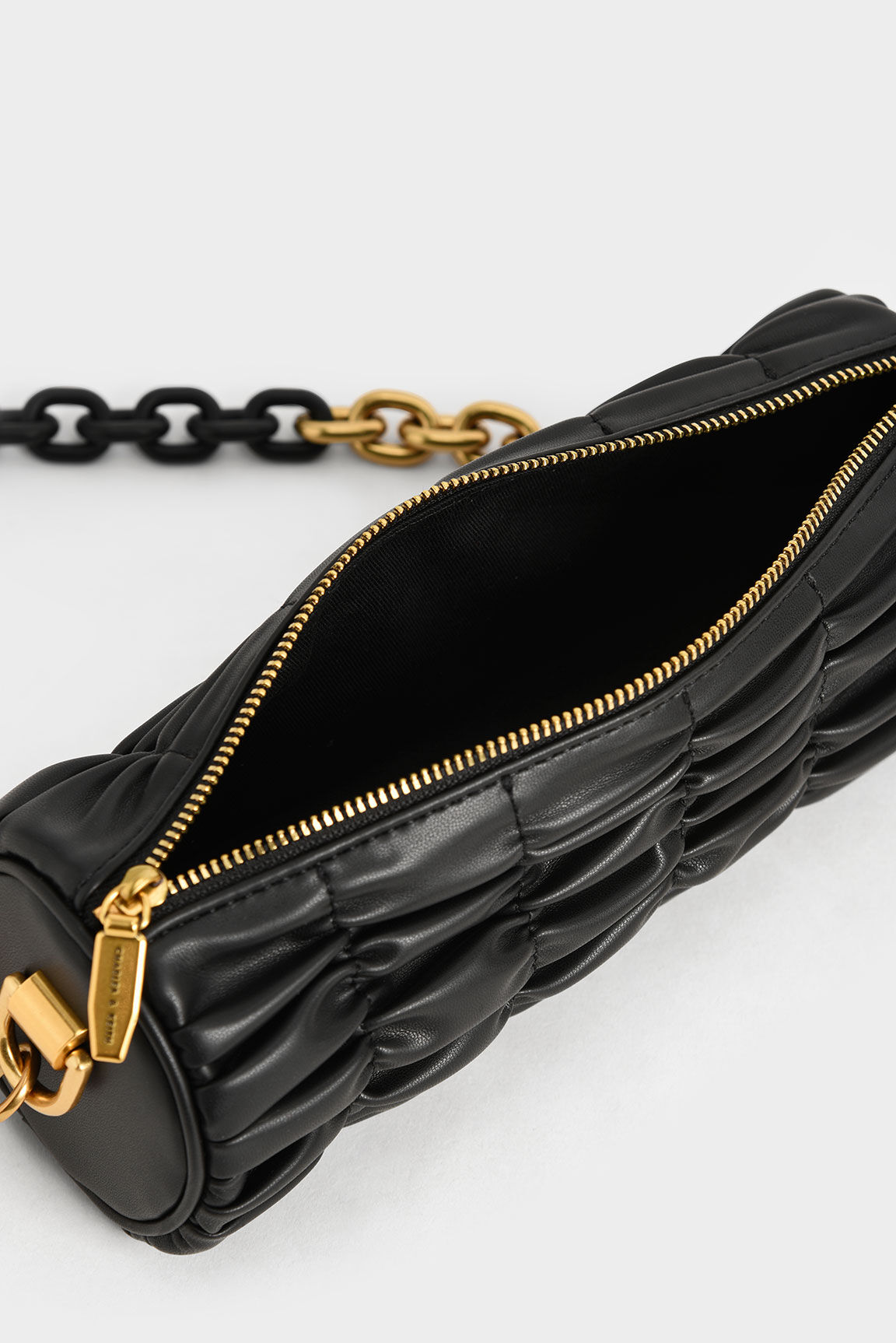 Black Tallulah Ruched Chain-Handle Shoulder Bag - CHARLES Black Tallulah Ruched Chain-Handle Shoulder Bag - CHARLES