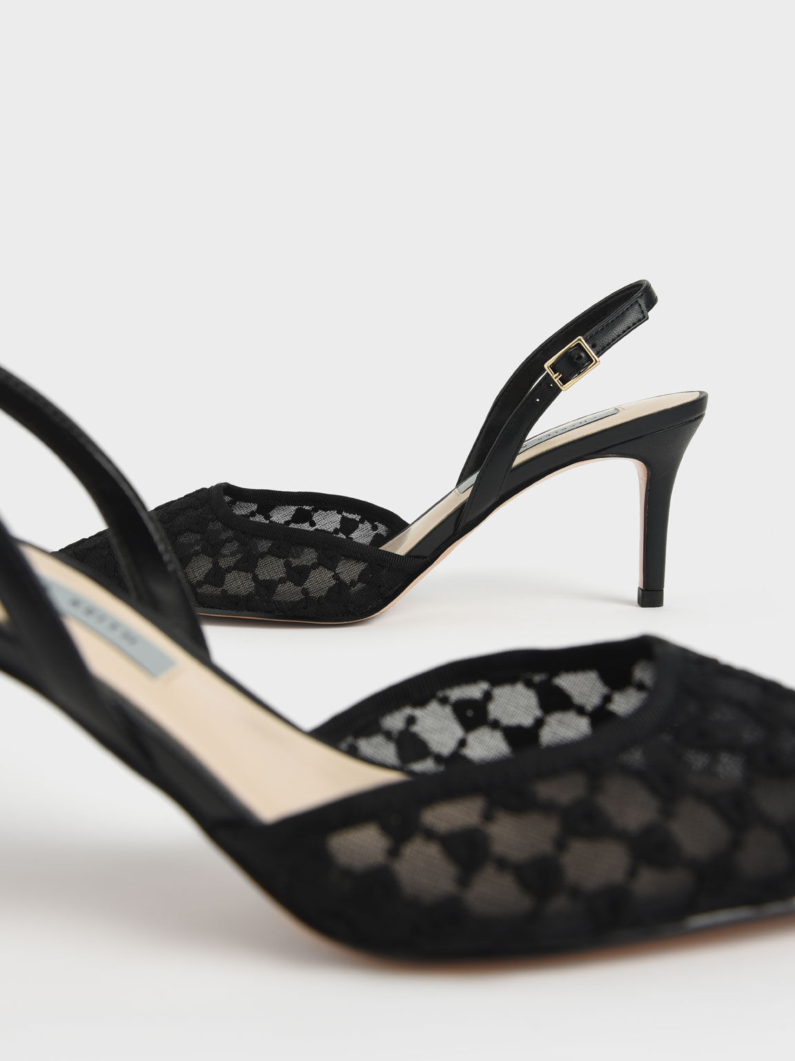 حذاء من الدانتيل بكعب عالٍ وتصميم مفتوح من الخلف وحزام كاحل, أسود, hi-res