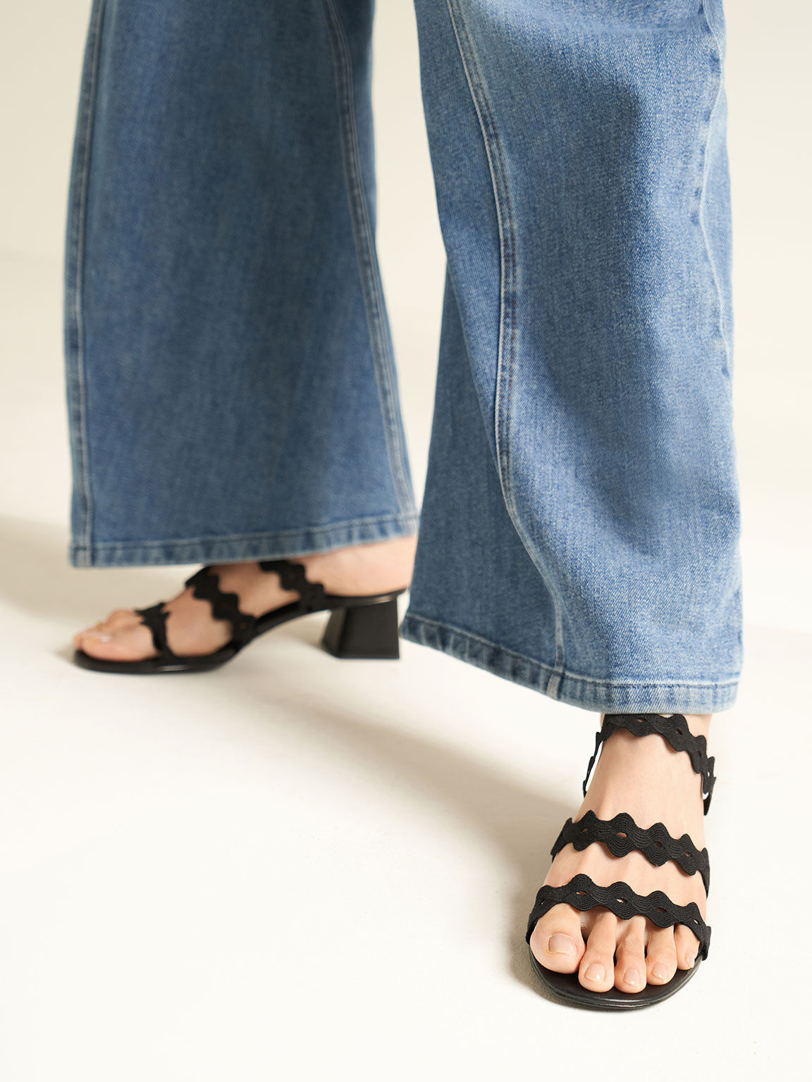 Grosgrain Scallop Mules, Black, hi-res