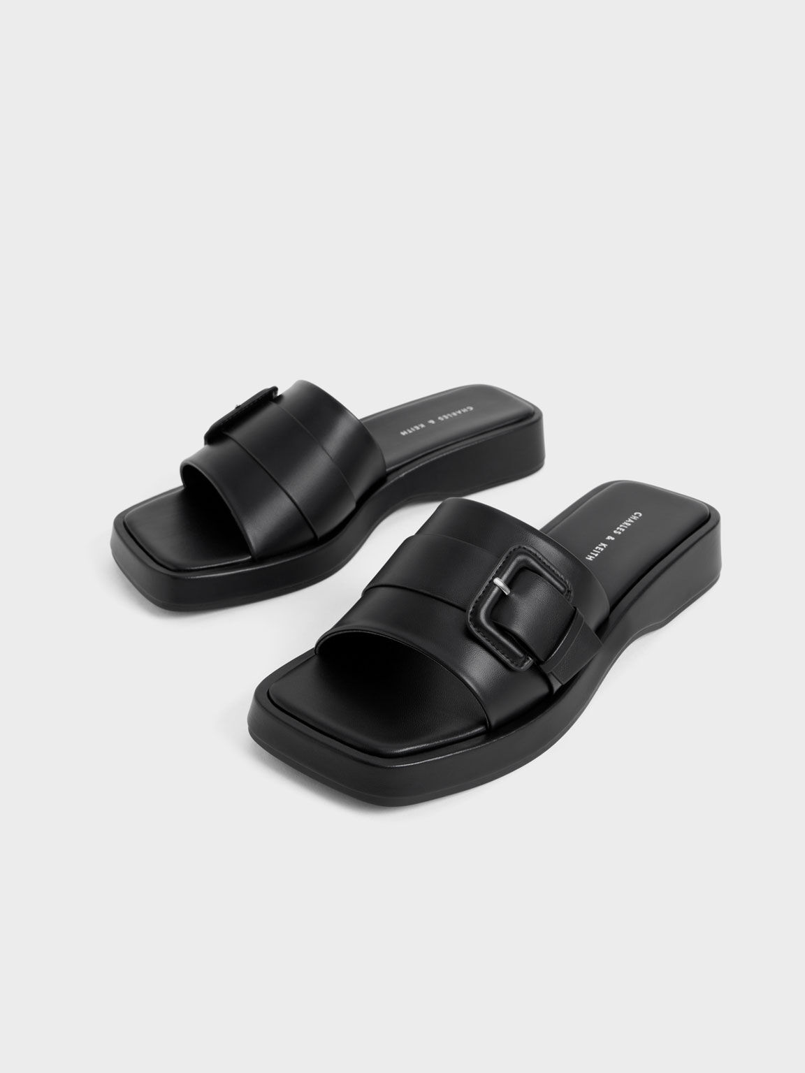 Divided platform sandals shop