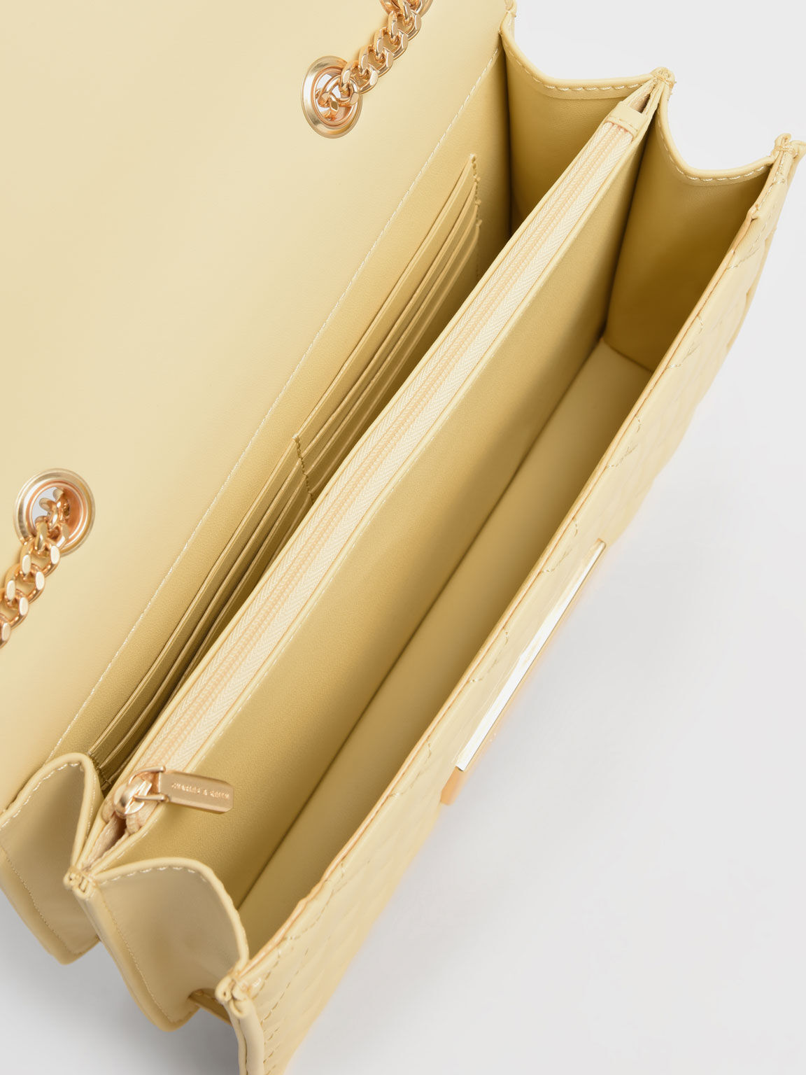 Double chain hotsell sling bag