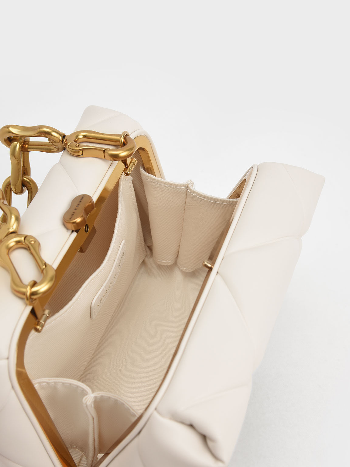 Cream Gemma Chunky Chain Handle Quilted Boxy Bag - CHARLES & KEITH SA