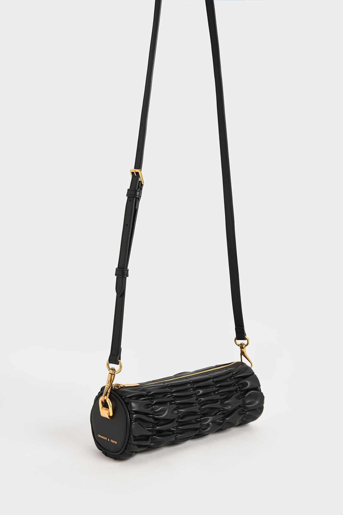 Black Tallulah Ruched Chain-Handle Shoulder Bag - CHARLES Black Tallulah Ruched Chain-Handle Shoulder Bag - CHARLES