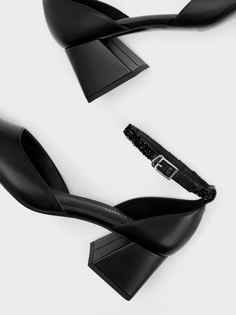حذاء دورساي بحزام حول الكاحل وخرز, أسود, hi-res