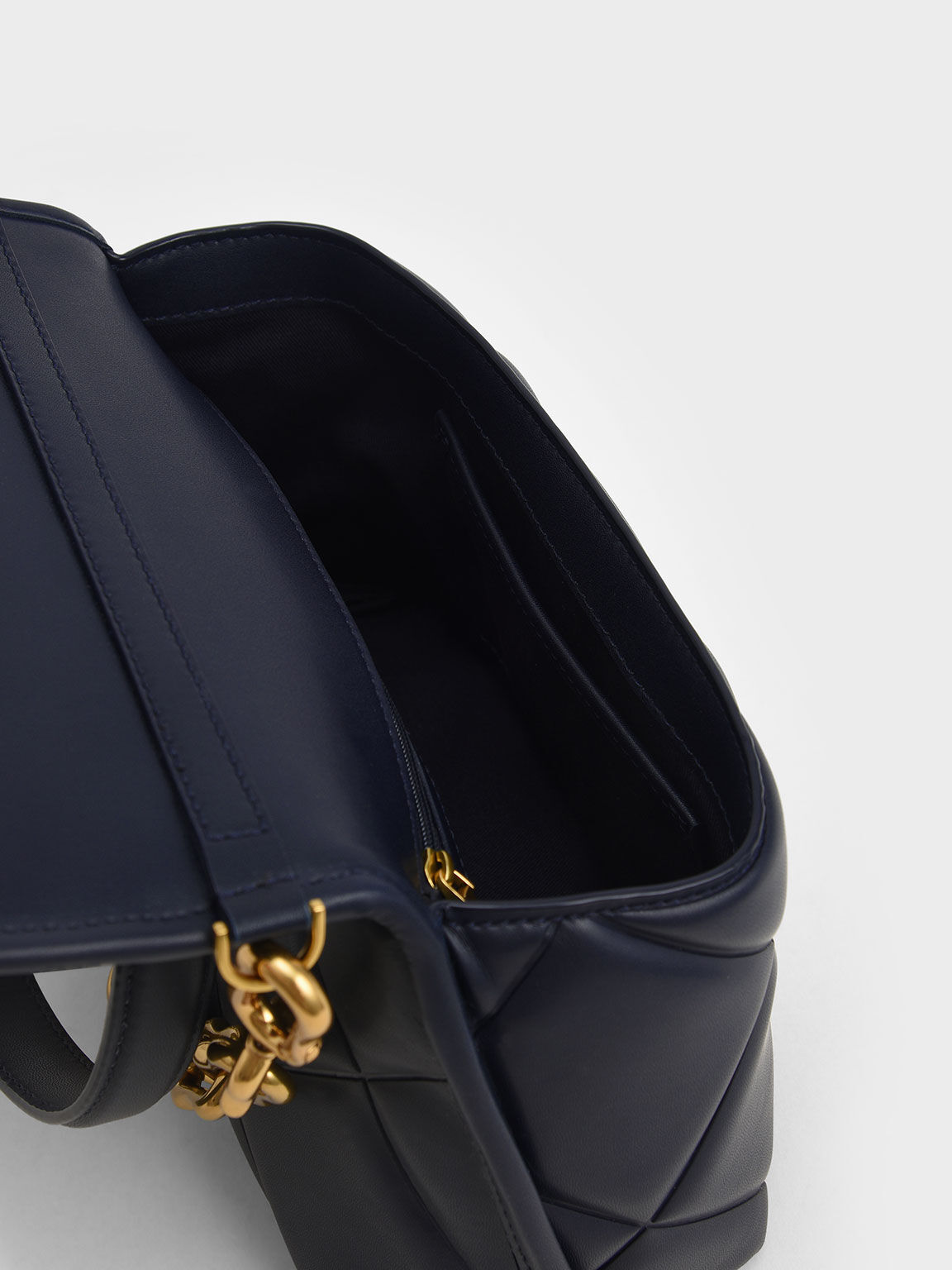 Navy Gemma Chunky Chain Link Quilted Bag - CHARLES & KEITH SA