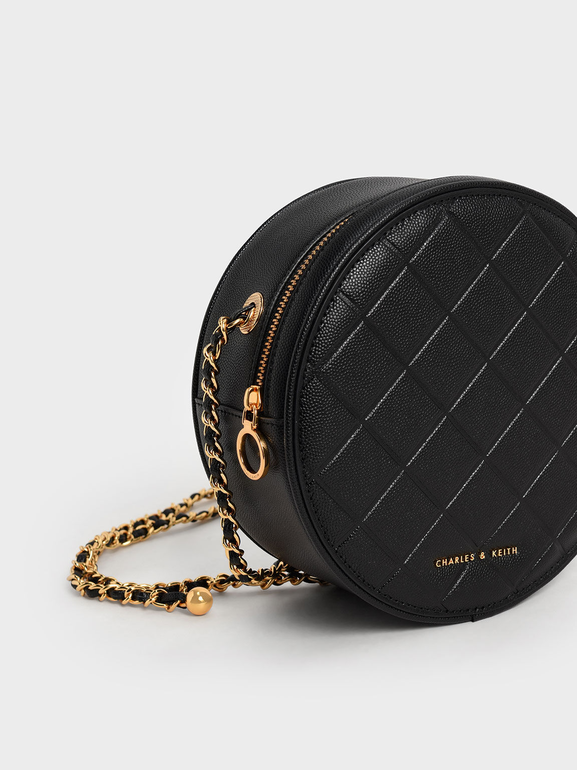 Black Kwan Quilted Circle Bag CHARLES KEITH SA