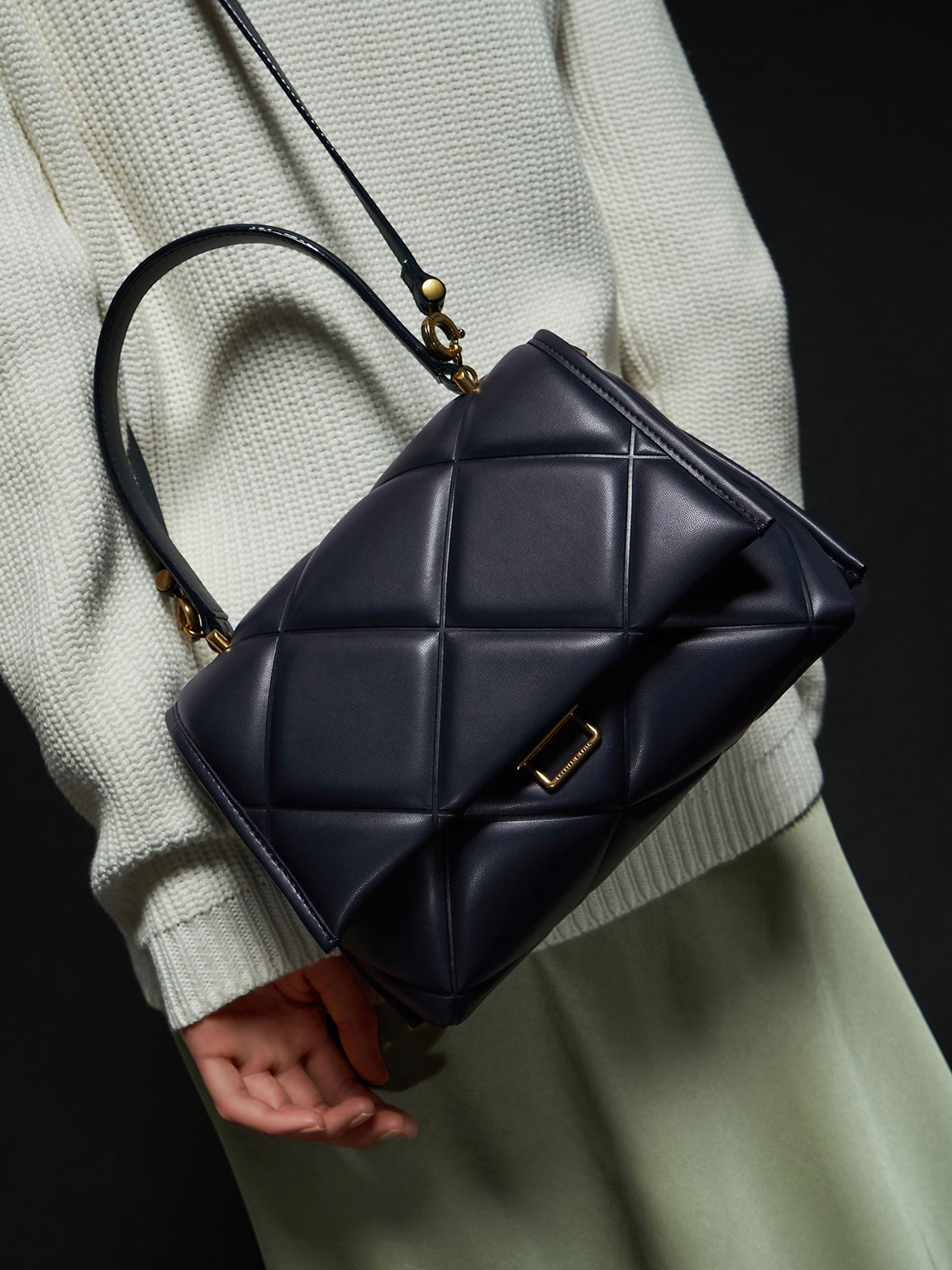 Navy Gemma Chunky Chain Link Quilted Bag - CHARLES & KEITH SA