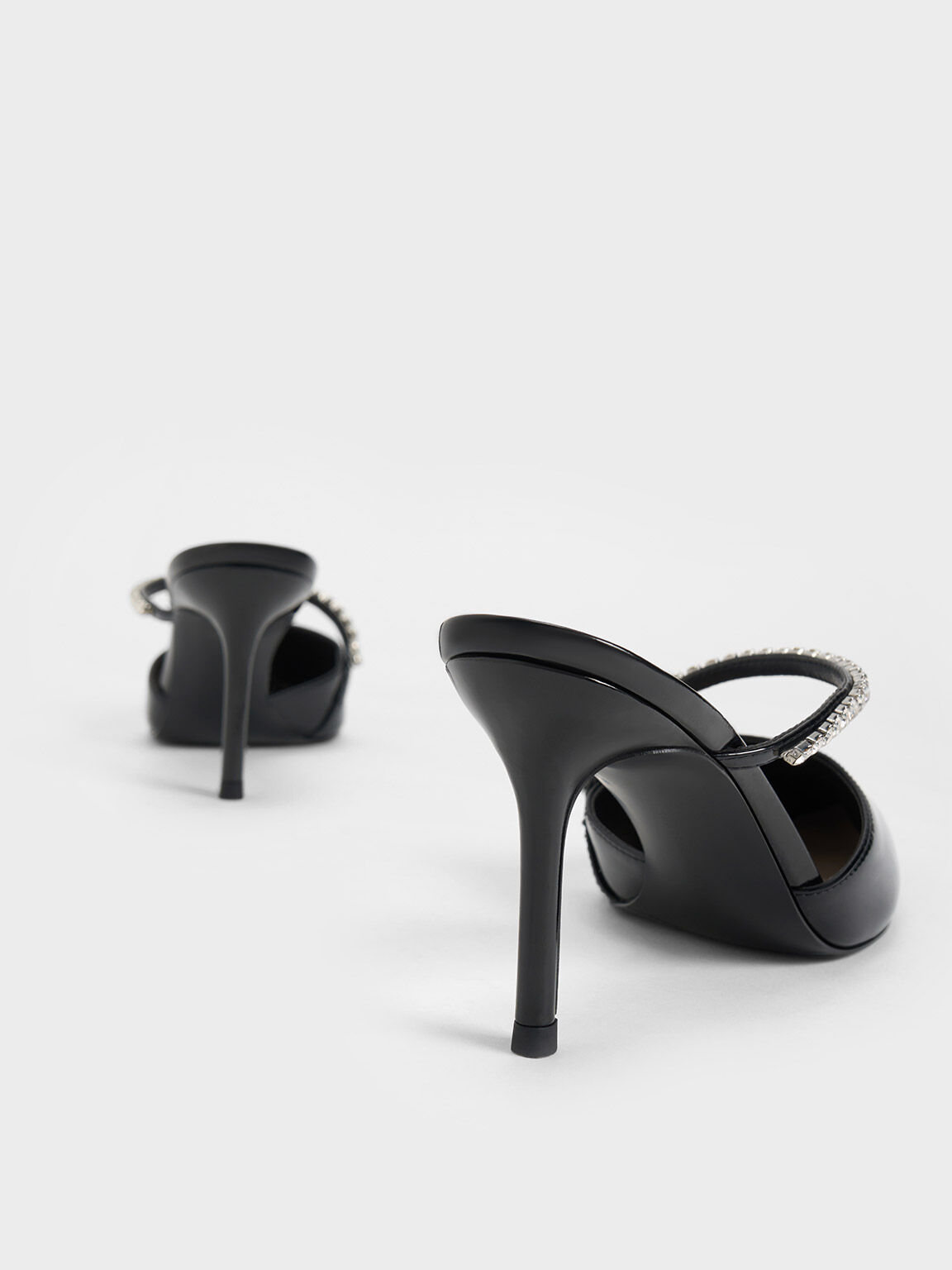 ميول مفتوح من الخلف ومرصع بالأحجار, Black Patent, hi-res