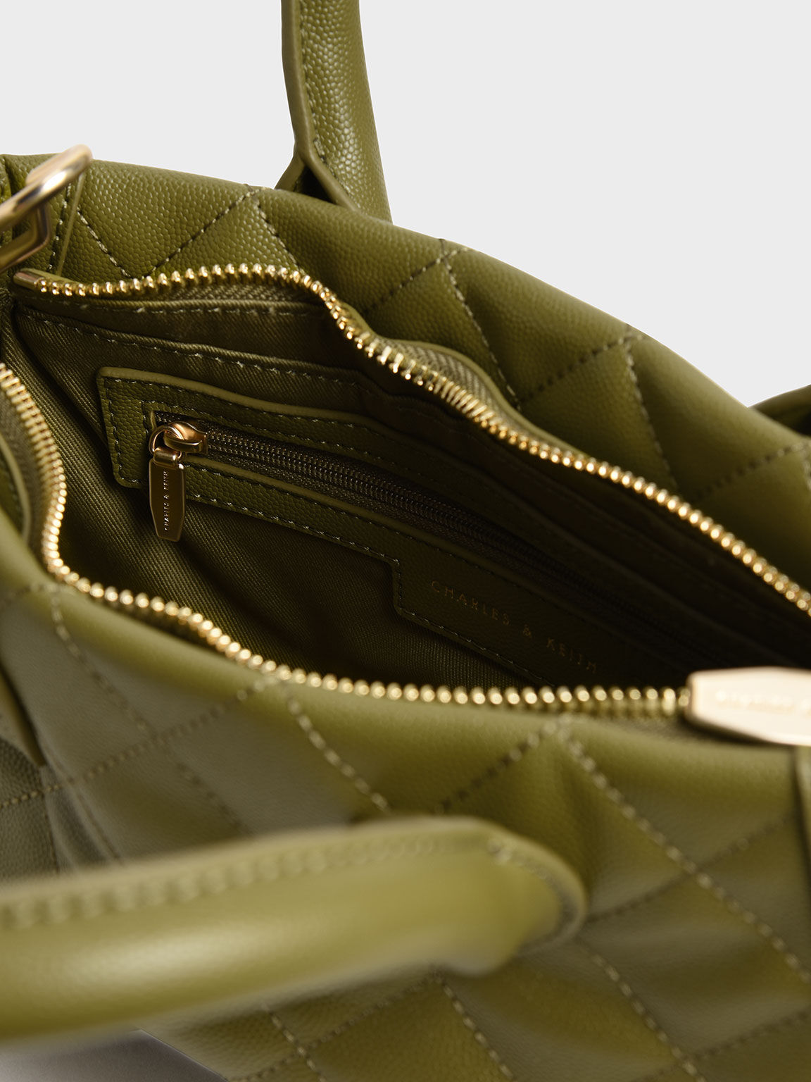 Avocado Micaela Quilted Sculptural Tote Bag - CHARLES & KEITH SA Avocado Micaela Quilted Sculptural Tote Bag - CHARLES & KEITH SA
