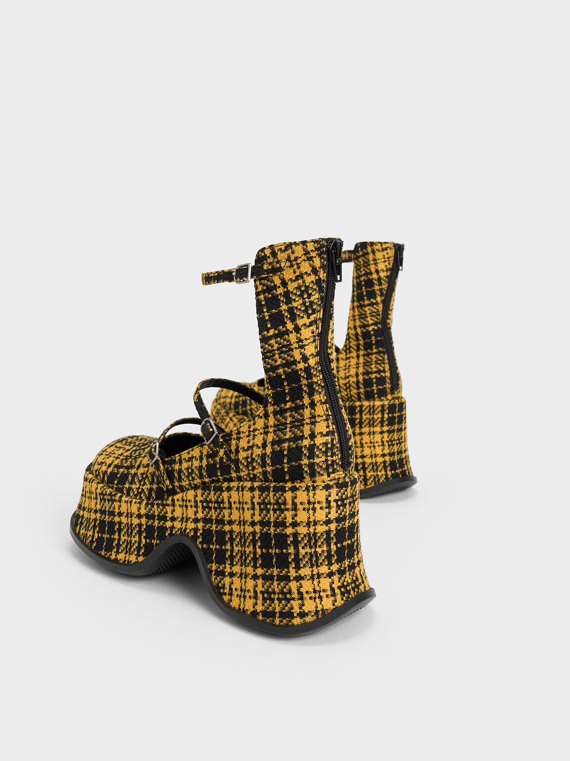 حذاء ماري جين كاروهات بتصميم كارلايل وكعب بلاتفورم, أصفر, hi-res