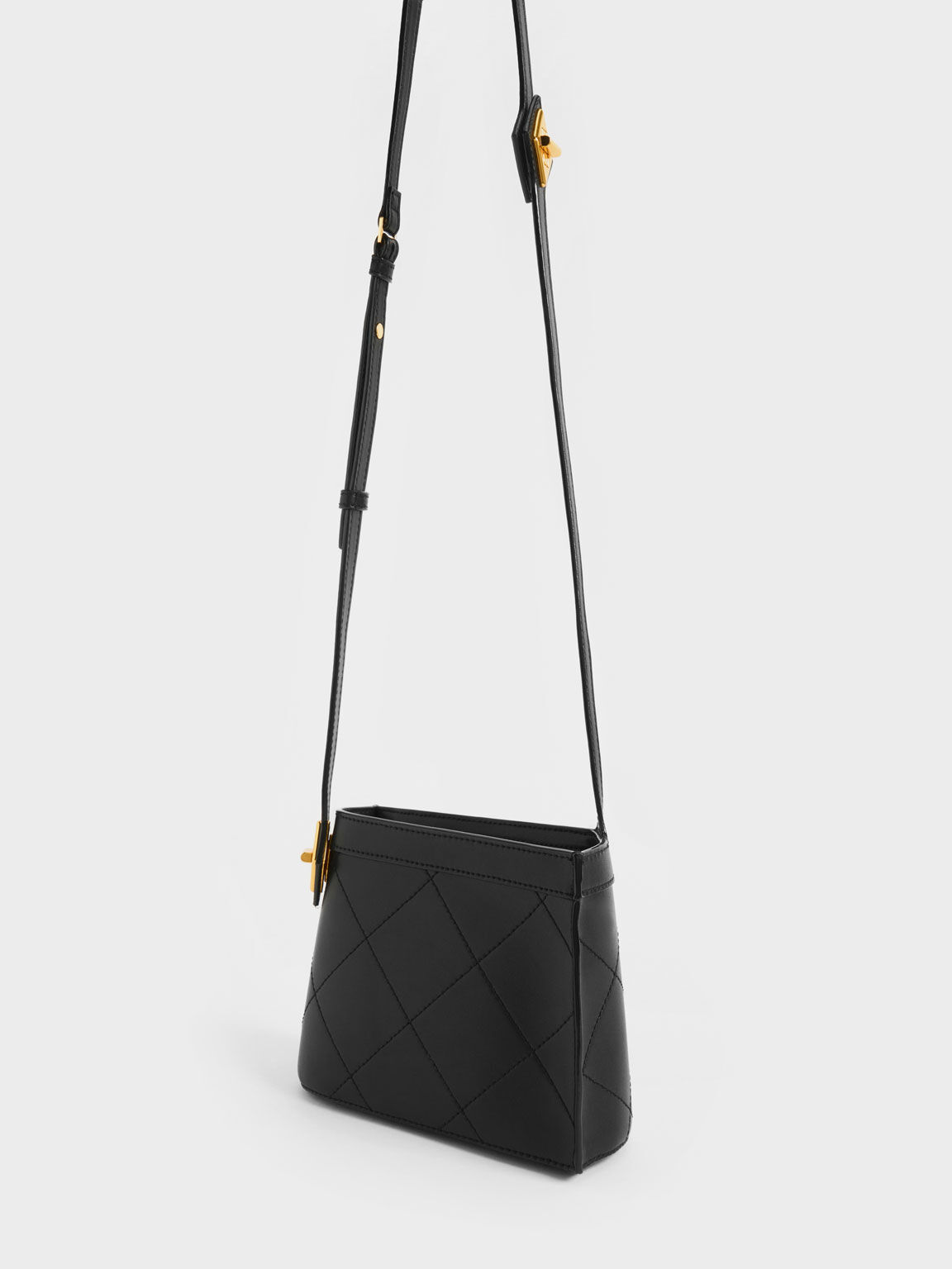 Black Metallic Accent Quilted Bag - CHARLES & KEITH SA