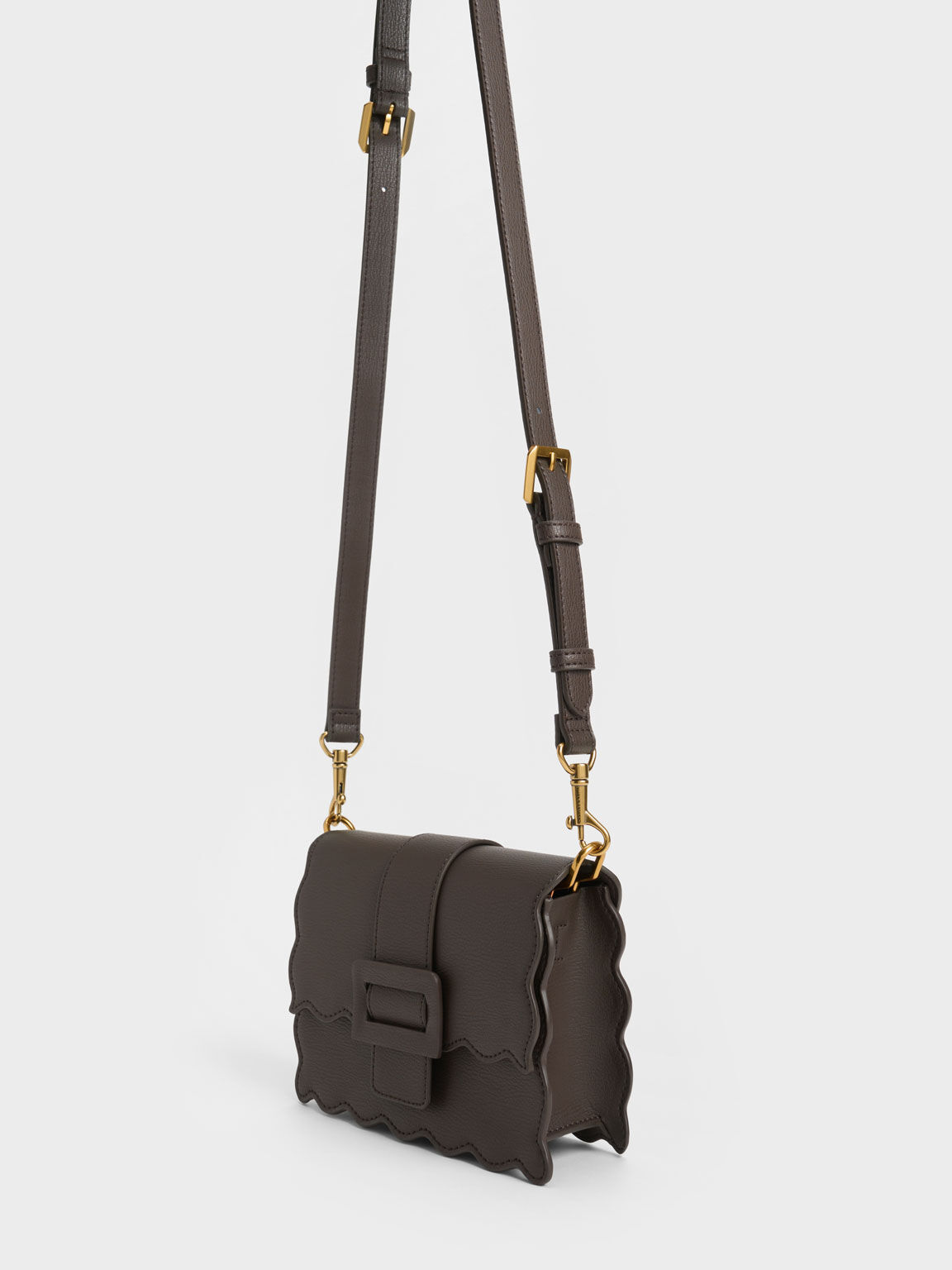 Charles and keith scallop bag on sale