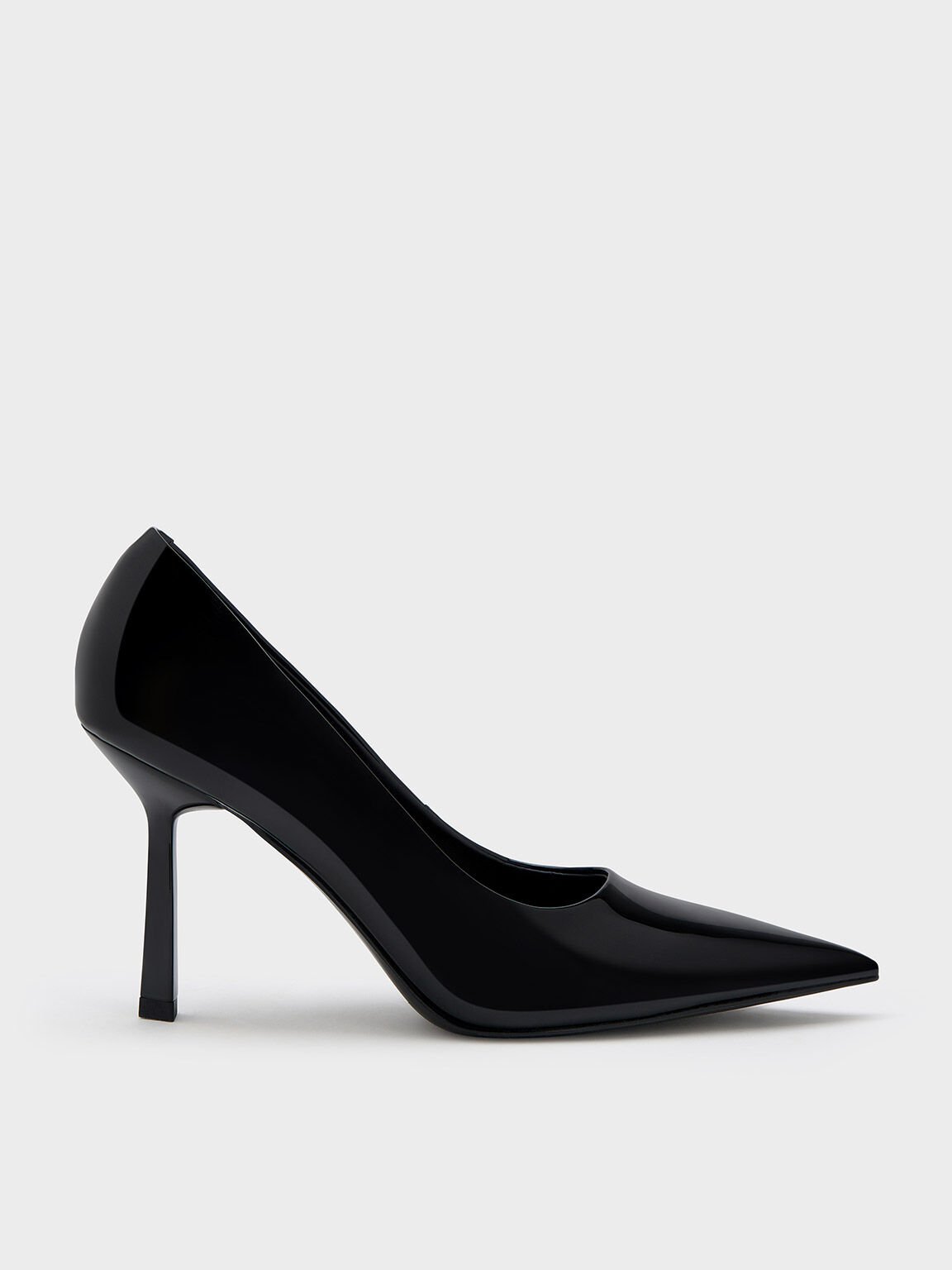 Black pointed pumps sales