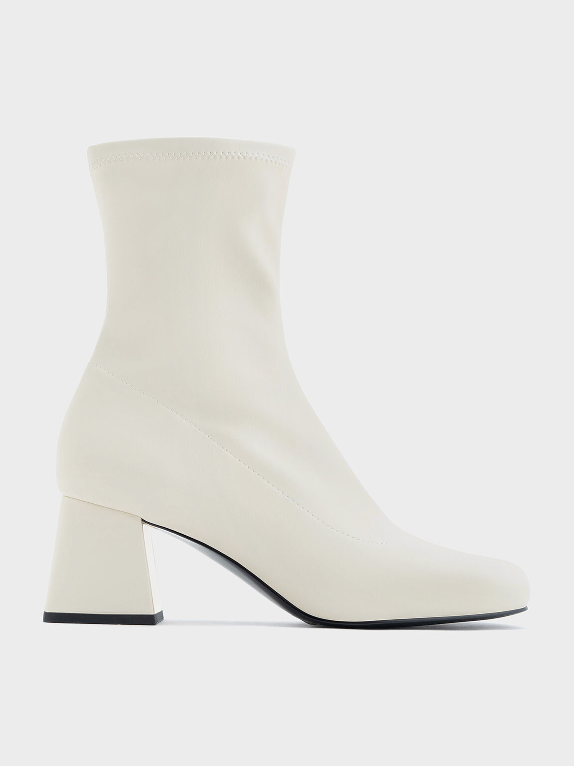 Women s Boots Shop Exclusive Styles CHARLES KEITH SA