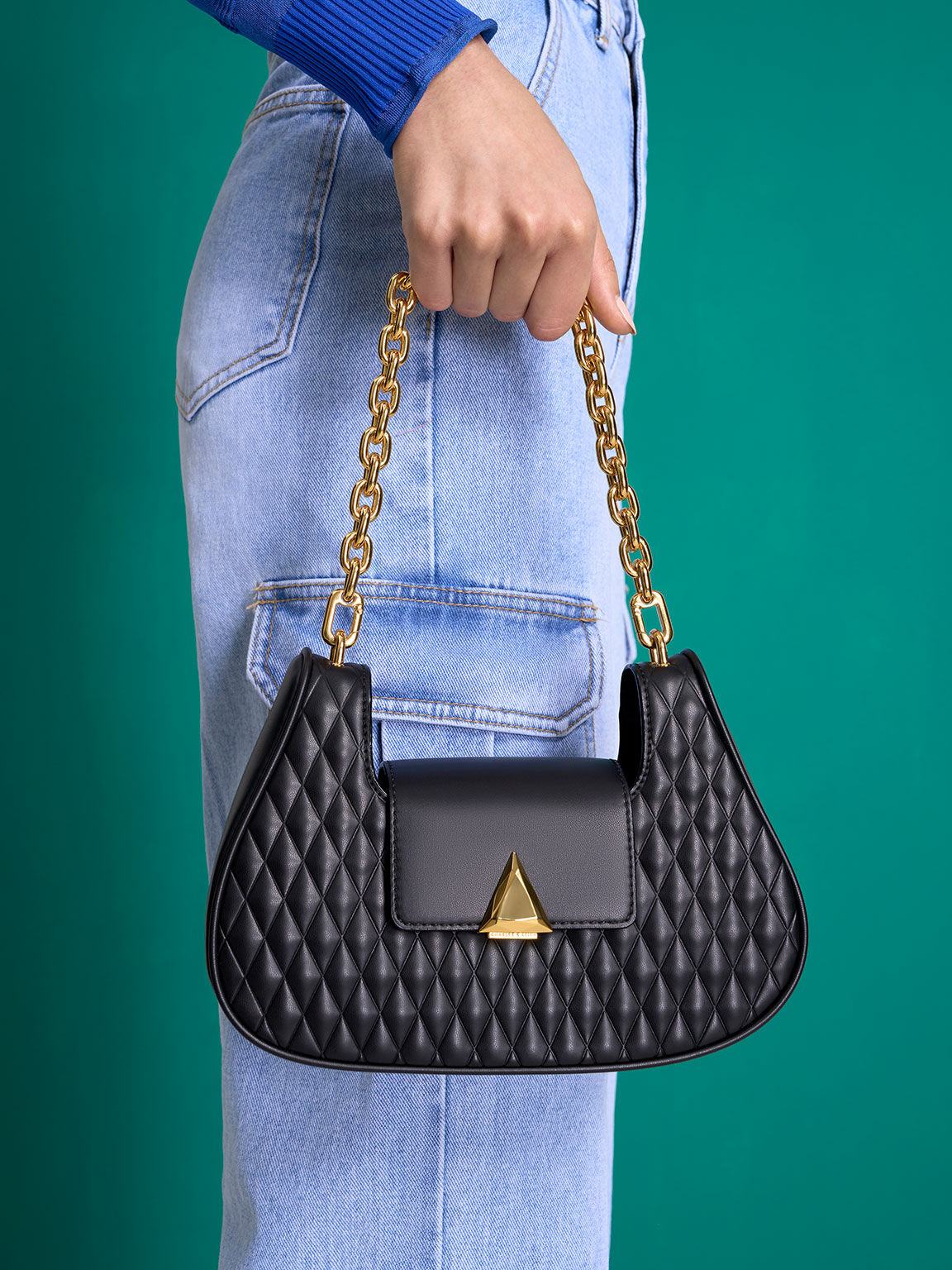 Quinlynn Curved Shoulder Bag, Black, hi-res