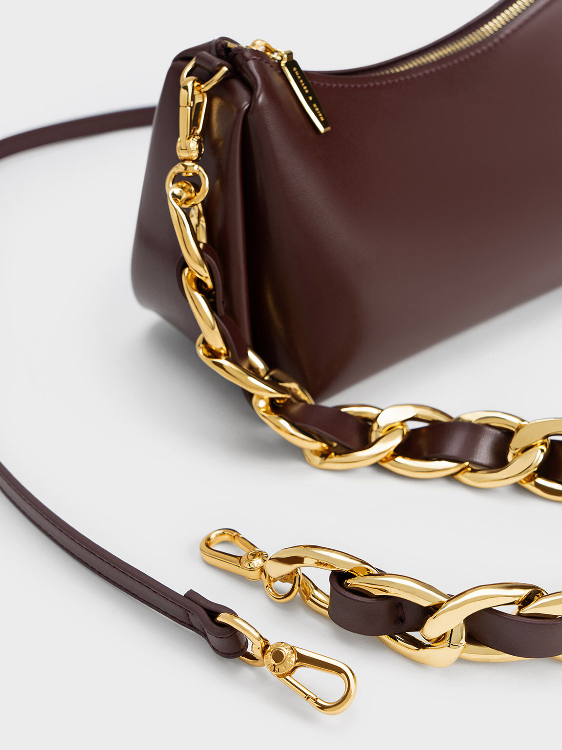 حقيبة هوبو بذراع سلسلة نيزو, Dark Chocolate, hi-res