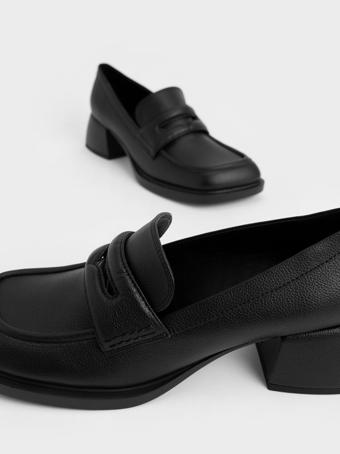 حذاء لوفر مع مقدمة شبه مربعة, أسود, hi-res