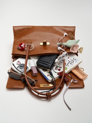 حقيبة توت "كيري" ترابيز, Distressed Tan, hi-res