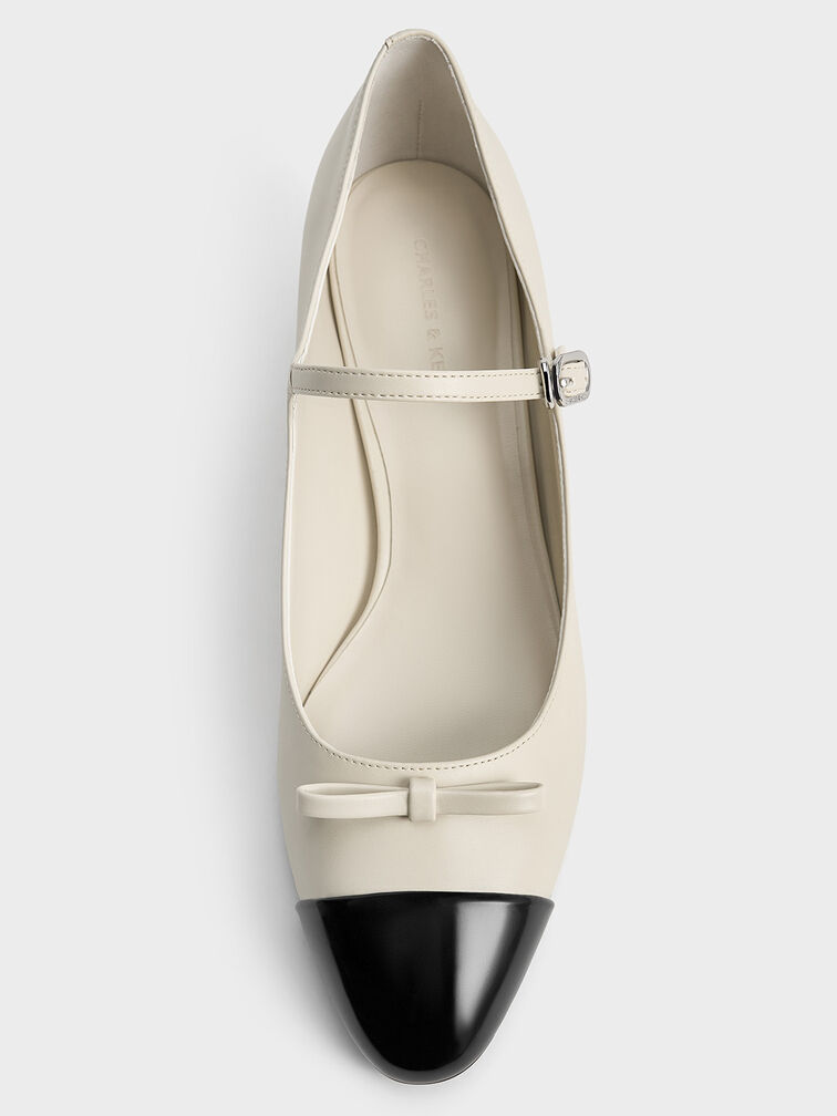 حذاء بامبس ماري جين بمقدمة مدببة وفيونكة, أبيض طباشيري, hi-res