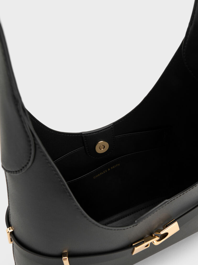 شنطة هوبو أرليت بحزام مع تفاصيل ميتاليك, أسود, hi-res