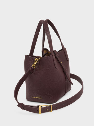 شنطة دلو بريل بجلد معاد تدويره بيد مزدوجة, أحمر توتي فاخر, hi-res