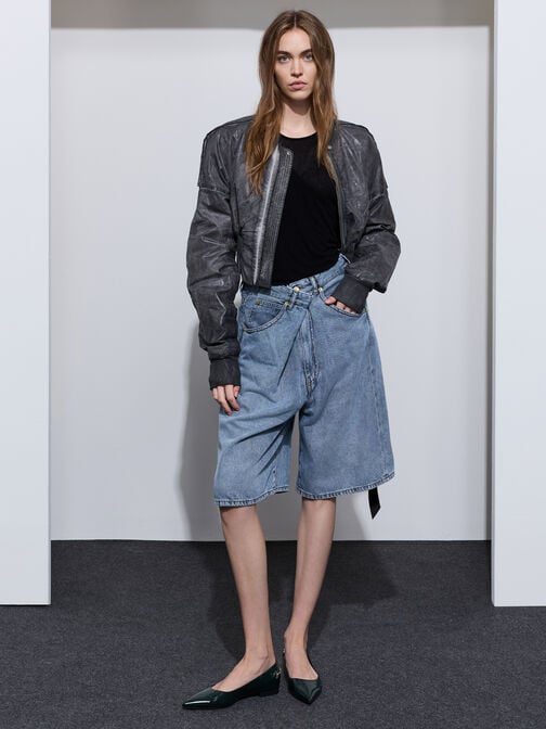 باليرينا إيرينا ميتاليك ومقدمة مدببة, صندوق أسود, hi-res