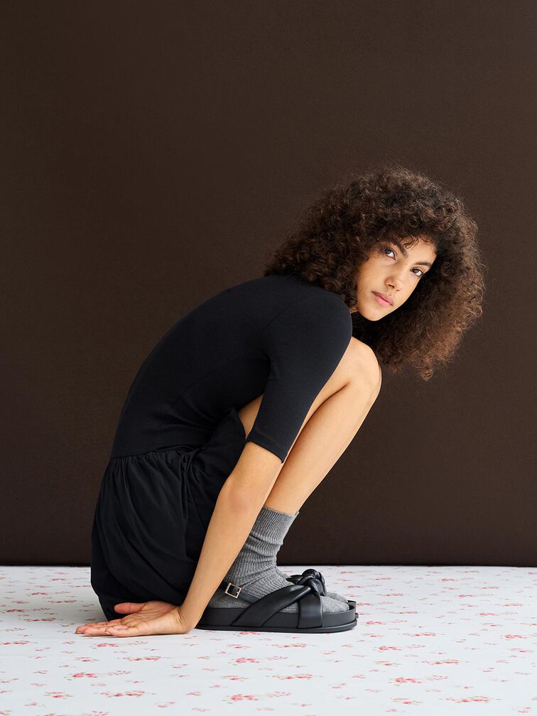 صندل روزيتا معقود ومنتفخ, أسود, hi-res