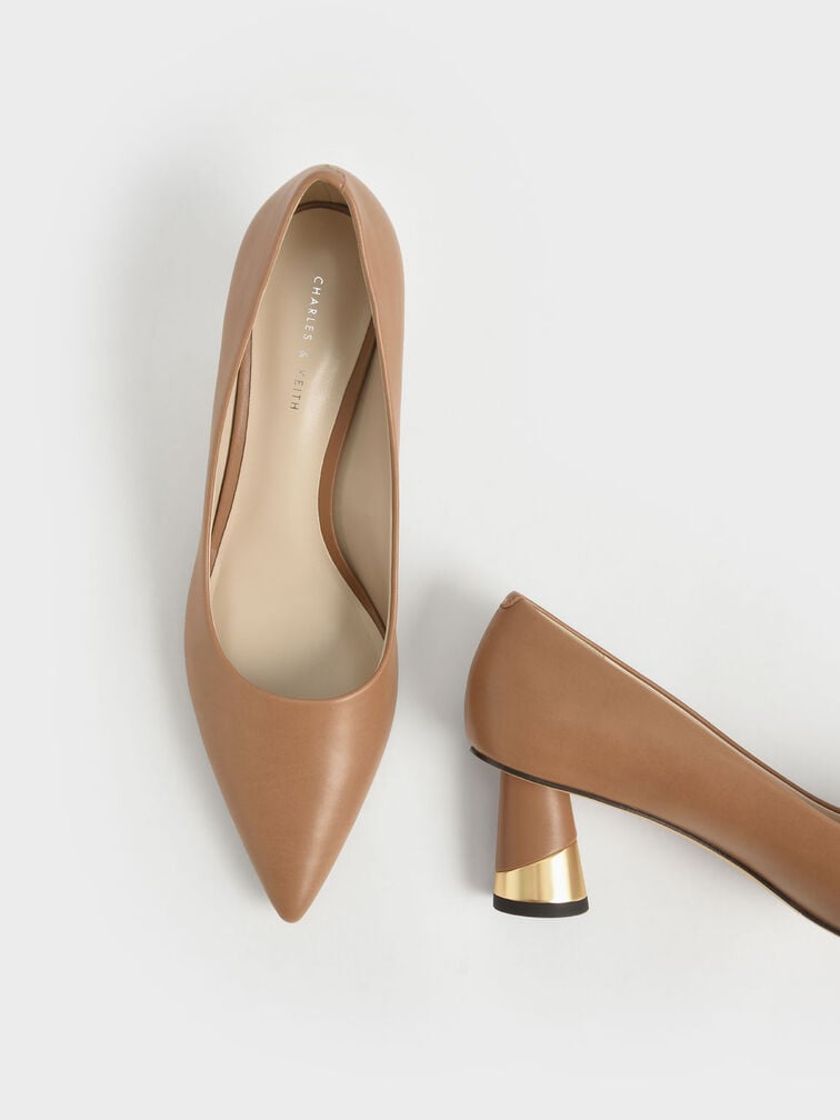 حذاء بامبس كامي وكعب منحوت بلمسة معدنية, جملي, hi-res