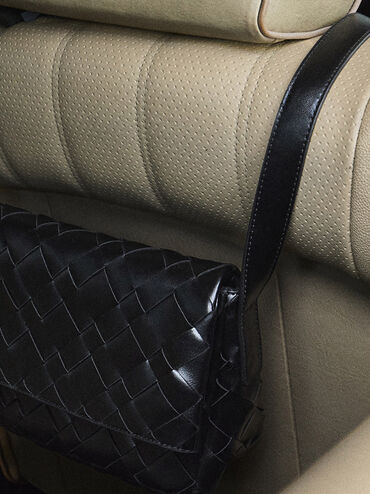 حقيبة كروس بودي إيفيت بتصميم منسوج وغطاء أمامي, أسود كلاسيكي, hi-res