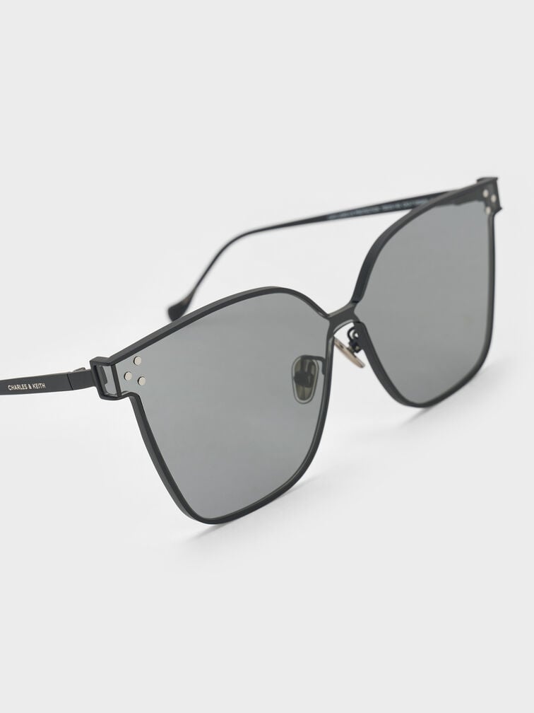 نظارات شمسية جيني بإطار الفراشة, أسود كلاسيكي, hi-res