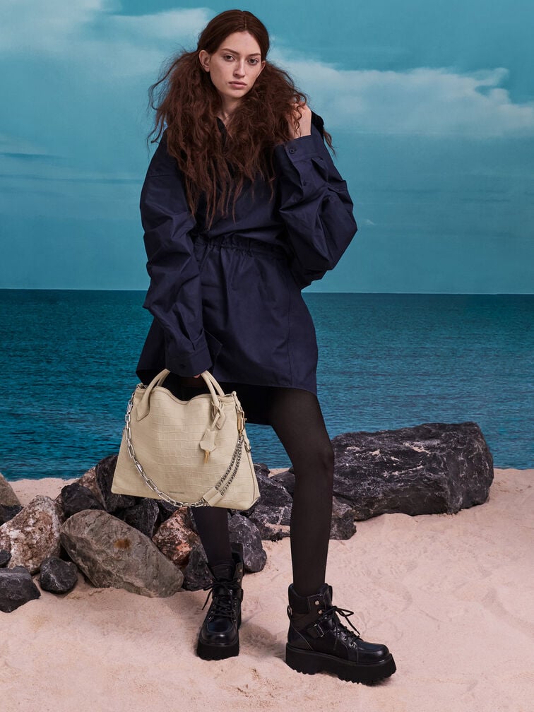 حقيبة دلفينا ذات السلسلة, بيج مخملي, hi-res