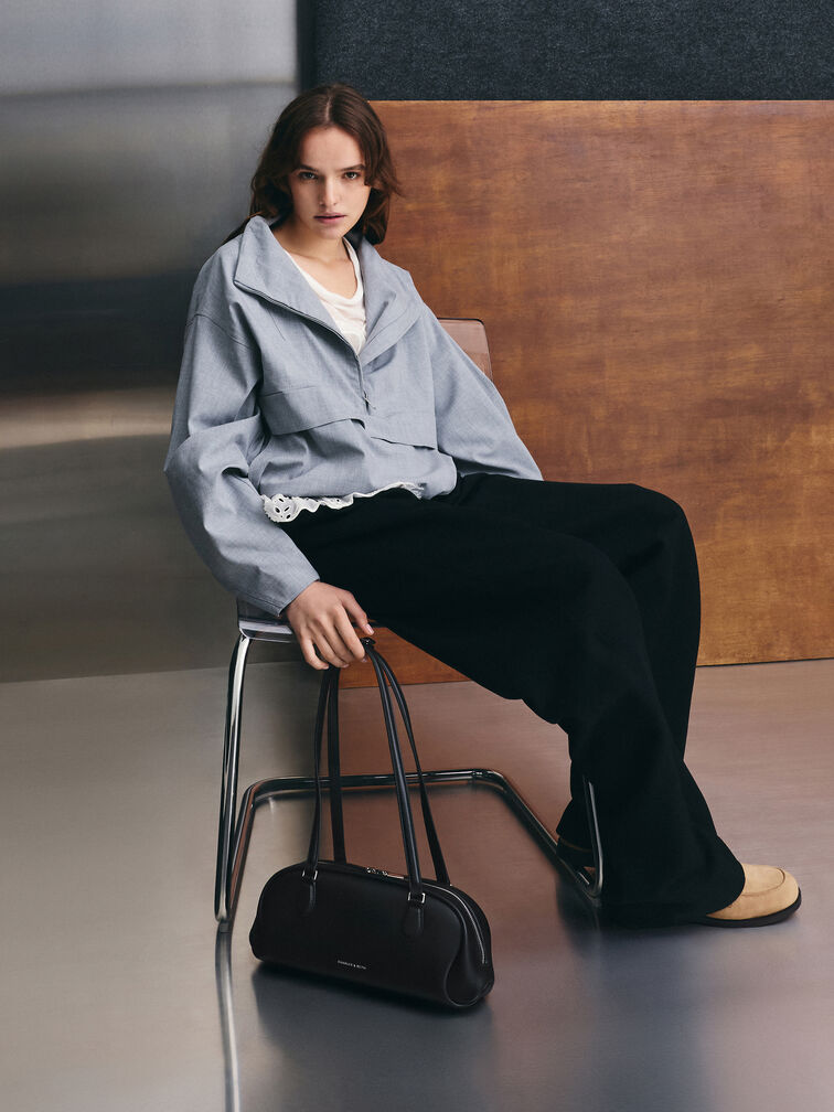 شنطة كتف نيلي مستطيلة, أسود كلاسيكي, hi-res