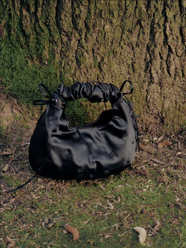 Mabel Satin Floral-Vine Hobo Bag, Noir, hi-res
