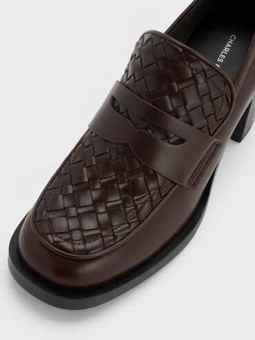 حذاء لوفر بكعب مربع بتفاصيل منسوجة وبإكسسوار معدني, بني داكن, hi-res