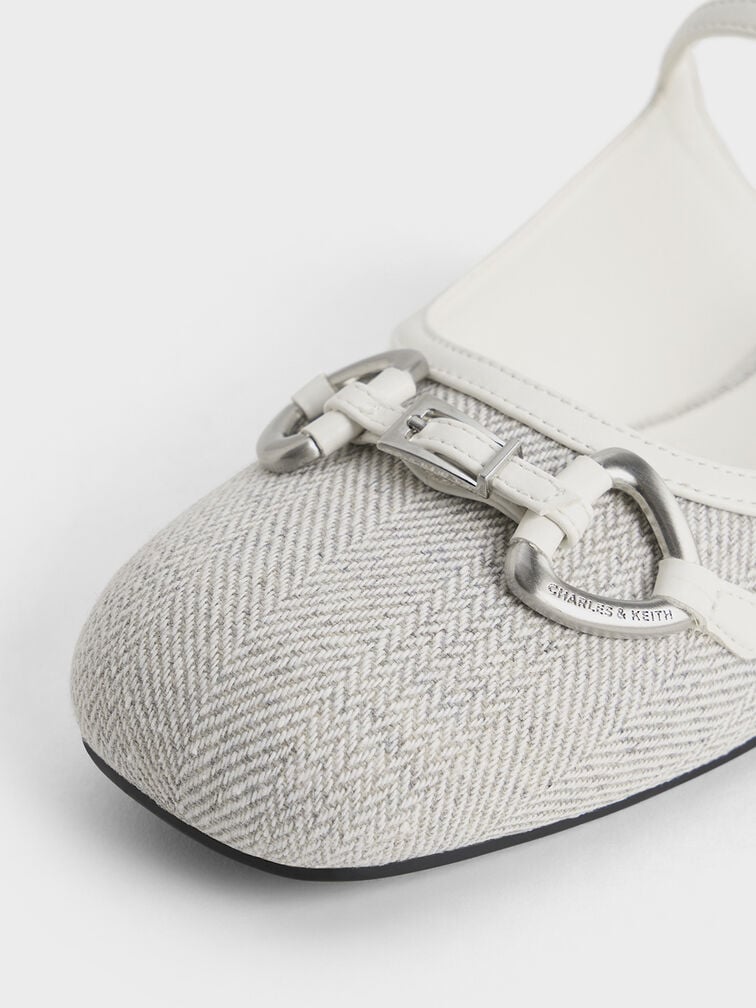 صندل مسطح بمقدمة مغلقة مصنوع من قماش منسوج مزين بلمسات معدنية, رمادي فاتح, hi-res