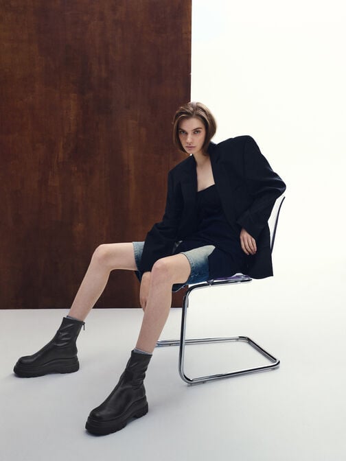 Leoi Chunky Ankle Boots, Black, hi-res