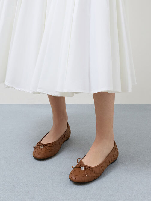 حذاء باليه إيڤيت مسطح منسوج ومزين بفيونكة, كراميل, hi-res