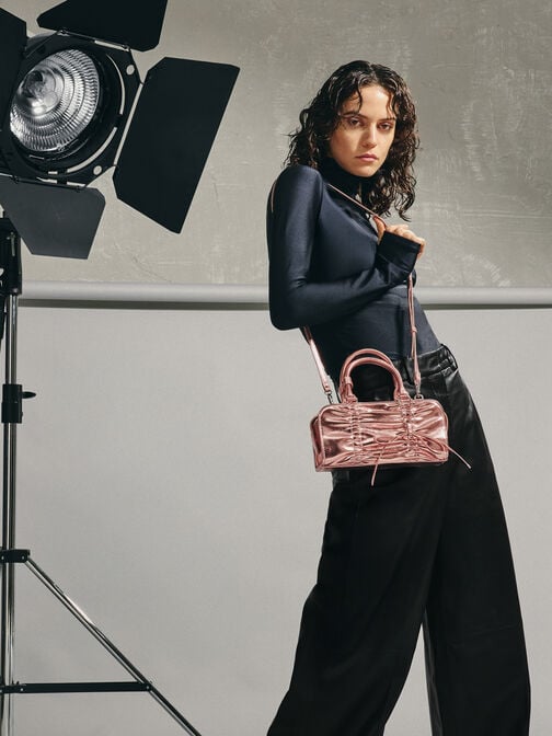 حقيبة بولينغ ميتاليك بتعليقة فيونكة, زهري مضيء, hi-res