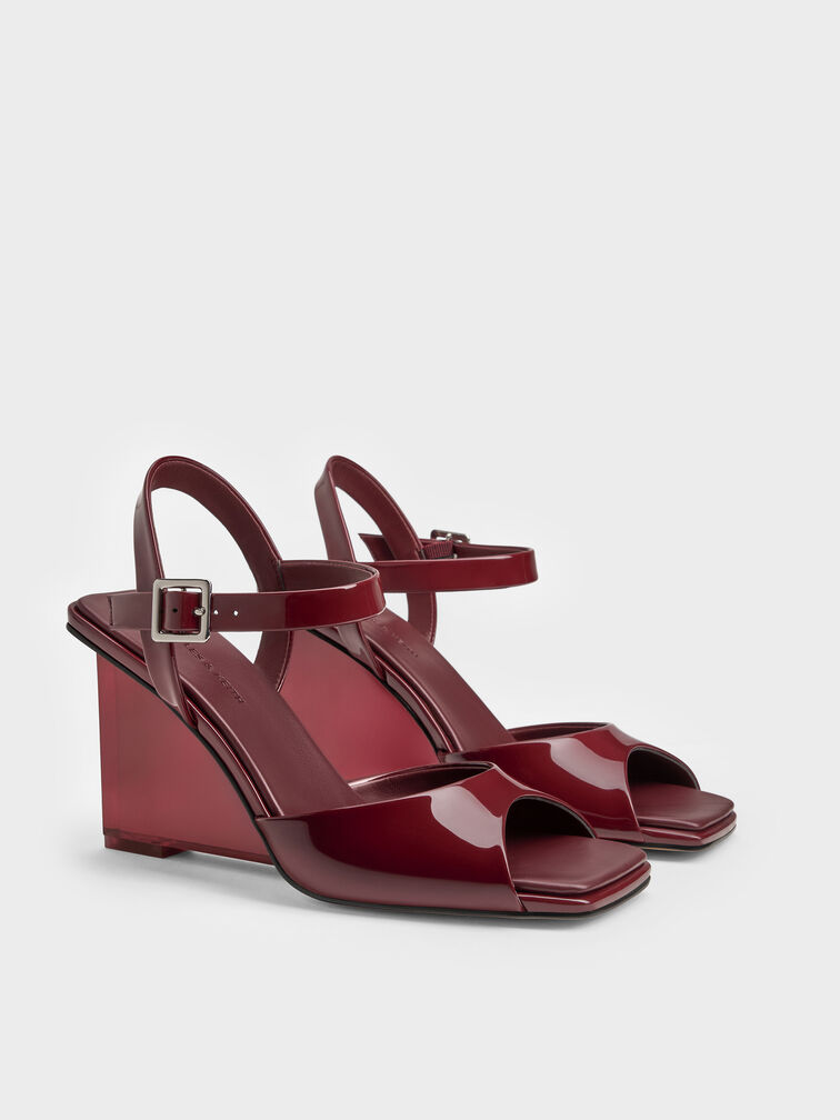 حذاء من الجلد اللامع بكعب ويدج, برغندي, hi-res