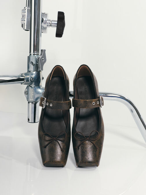 حذاء ماري جين بمقدمة مربعة مزين بفيونكة, بني داكن, hi-res