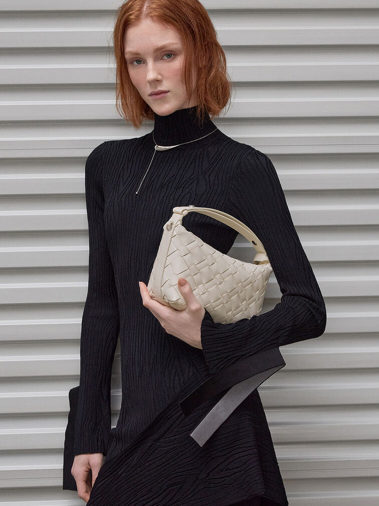 حقيبة كتف إيفيت بتصميم منسوج, كريم, hi-res