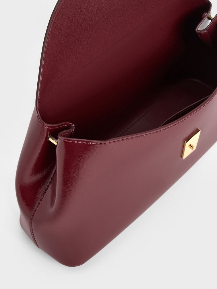 حقيبة كتف ويستريا مزينة بحلية معدنية, برغندي, hi-res