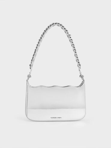 حقيبة كتف بتصميم مموج ومظهر معدني ومقبض مضفر مزين بسلسلة, فضي, hi-res