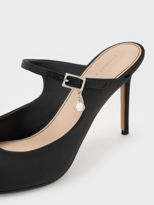 حذاء (مولز) ساتان مفتوح من الخلف، مزوّد بشريط عند الكاحل مزين بكريستالات على شكل دمعة وحزام بمشبك، بكعب طويل ورفيع., أسود خشن, hi-res