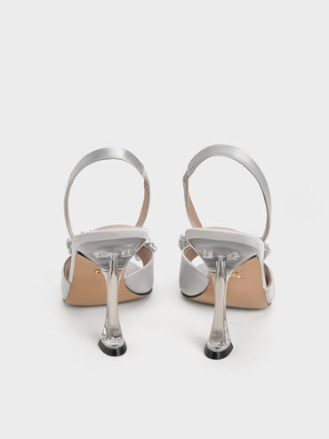 حذاء بكعب عالٍ وتصميم سلينجباك مفتوح الظهر مزين بفيونكة من الخرز ومصنوع من البوليستر المعاد تدويره, فضي, hi-res